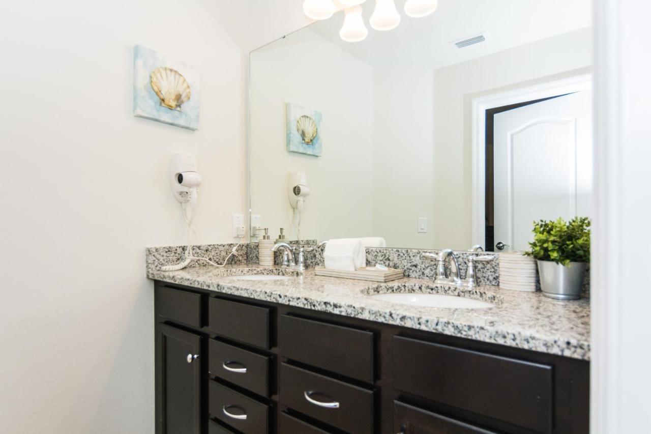 Luxury 7Br 6Ba Home Private Pool And Bbq Only13Min To Disney 4788 Sqft كيسيمي المظهر الخارجي الصورة